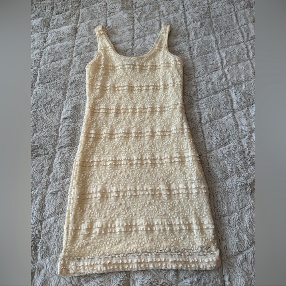 Forever 21 Women’s Lace Mini Dress in Ivory size Medium